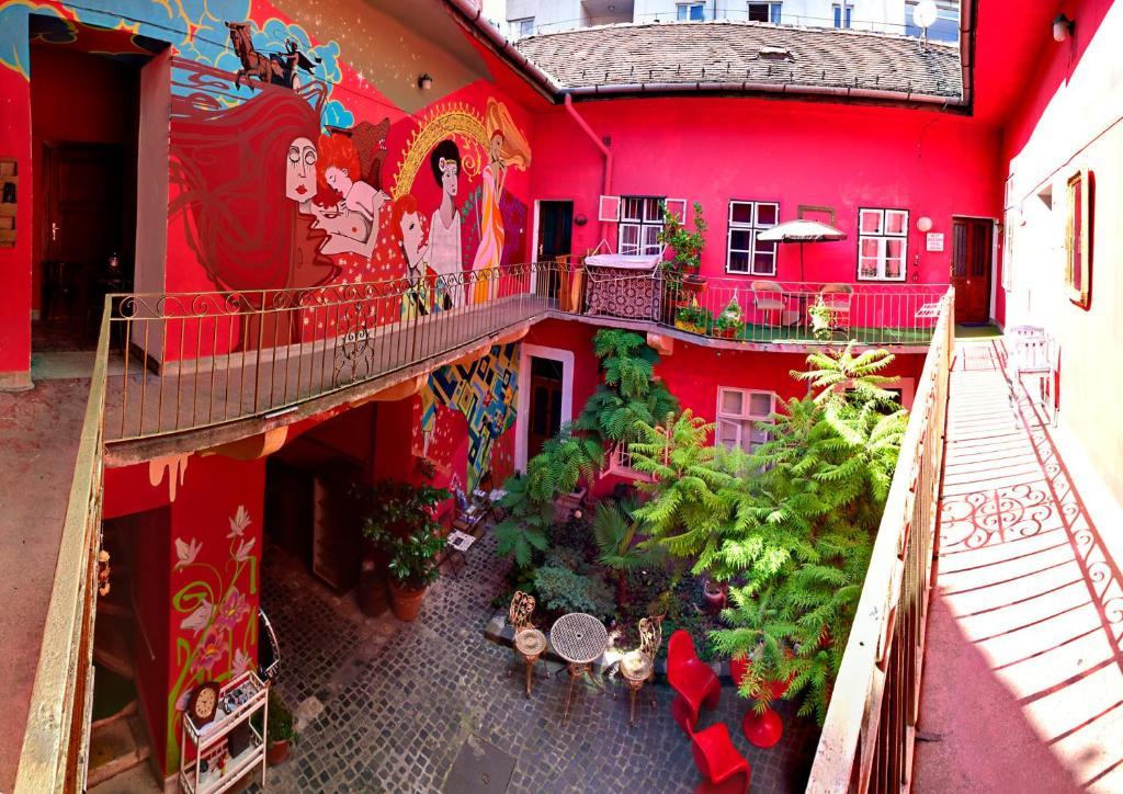 Santico Art Hotel And Hostel Budapeşte Dış mekan fotoğraf