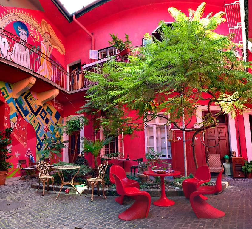 Santico Art Hotel And Hostel Budapeşte Oda fotoğraf