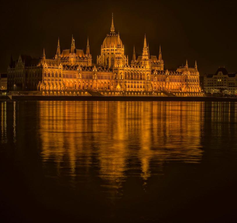 Santico Art Hotel And Hostel Budapeşte Dış mekan fotoğraf