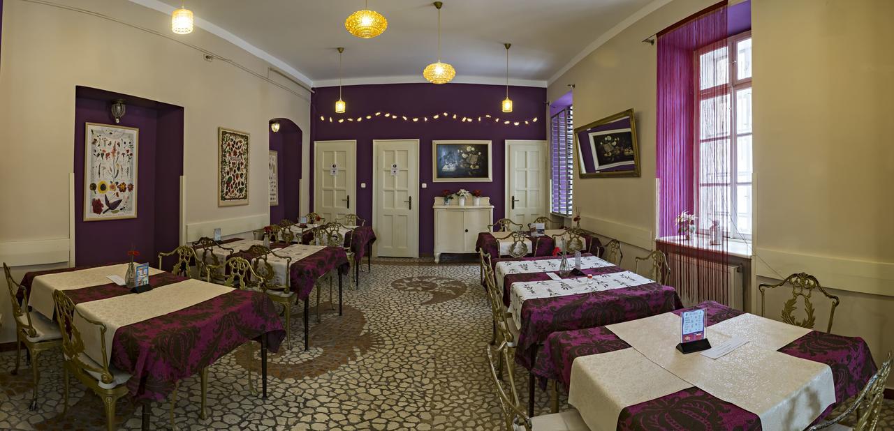 Santico Art Hotel And Hostel Budapeşte Dış mekan fotoğraf