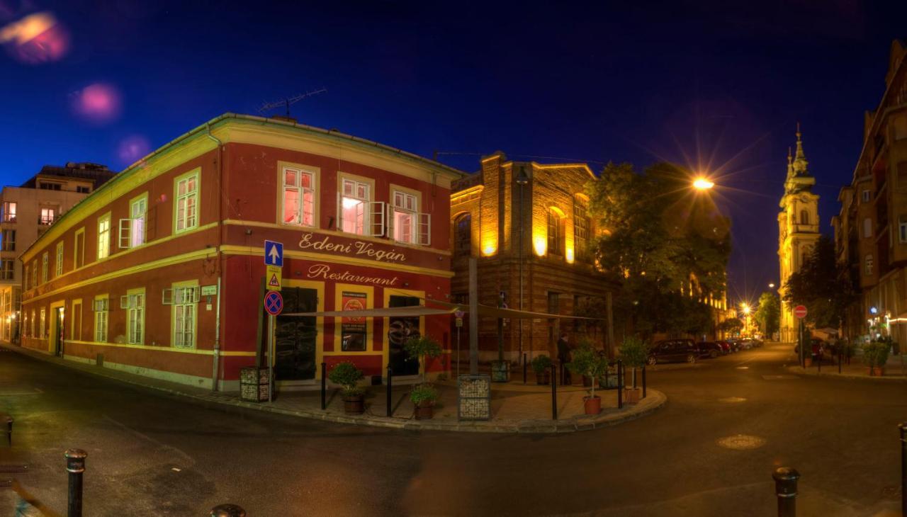 Santico Art Hotel And Hostel Budapeşte Dış mekan fotoğraf